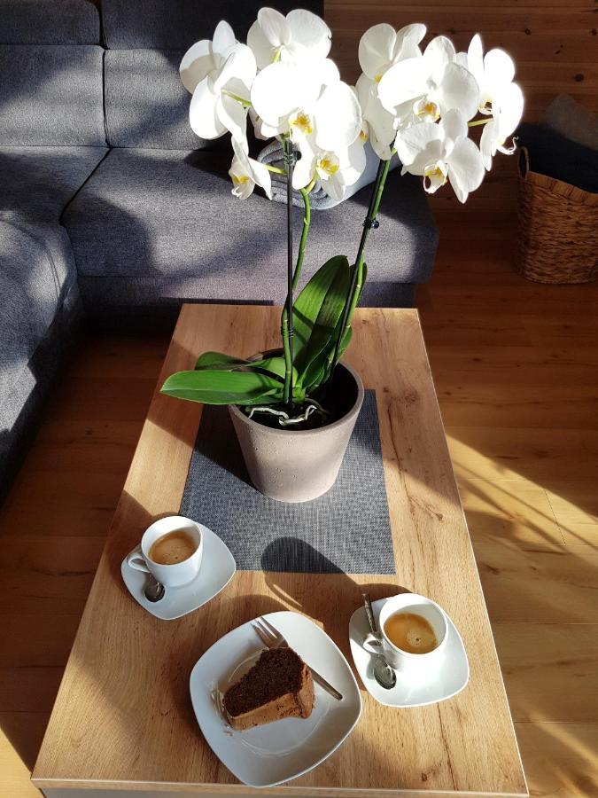 Holiday Home Znojmo W/ Wellness & Wine Екстер'єр фото