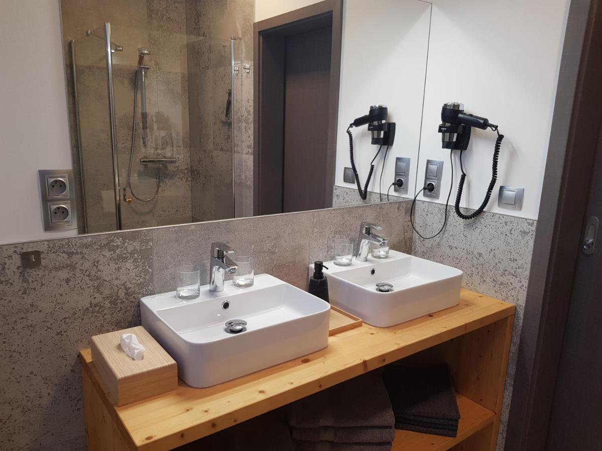 Holiday Home Znojmo W/ Wellness & Wine Екстер'єр фото