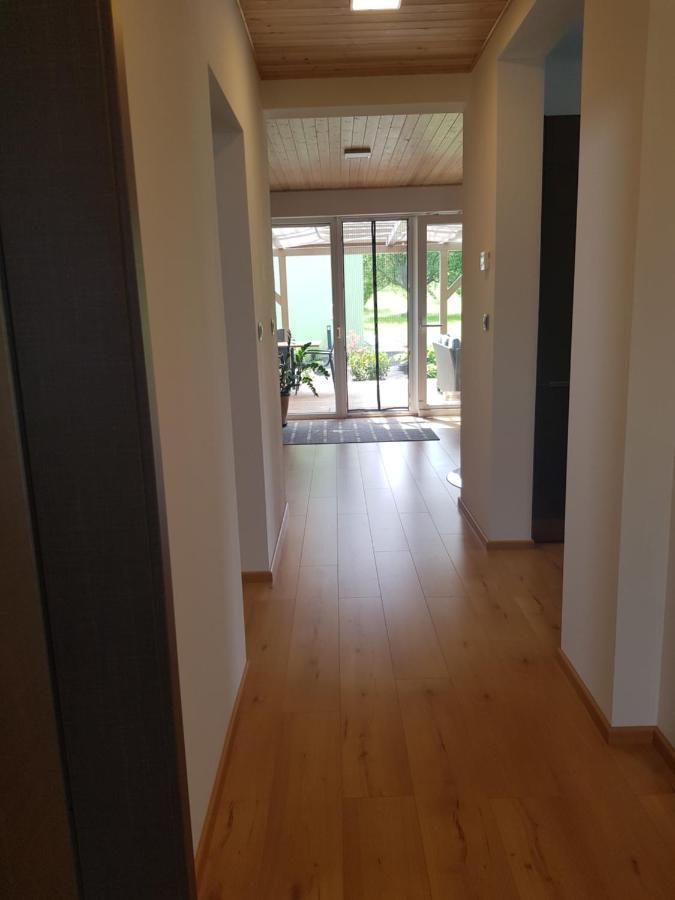 Holiday Home Znojmo W/ Wellness & Wine Екстер'єр фото
